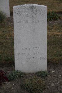 Les Baraques Military Cemetery Sangatte - I Shan, 